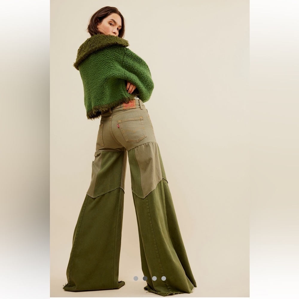 NEW Free People x Tricia Fix Reworked Denim Bell Wide Leg Flare Jeans XS - Picture 3 of 15
